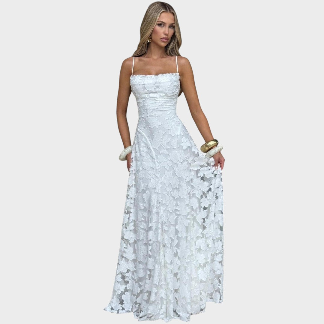 Larissa | Rochie lungă din dantelă elegantă